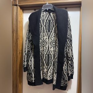 Talbots Woman 1X black and tan open cardigan